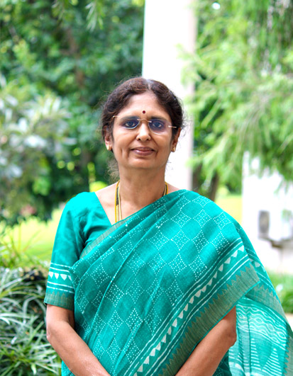 Dr. Lata Chakravarthy